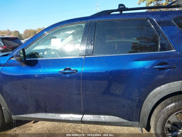 5N1DR3BCXNC218478 Nissan Pathfinder Sv 4wd