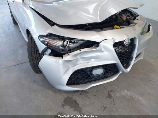 ZARFAECN8H7555086 Alfa Romeo Giulia Ti Rwd