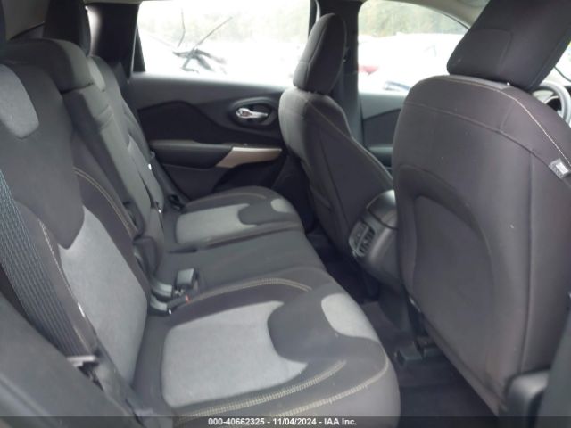 1C4PJLAB4HW596042 Jeep Cherokee Sport Fwd