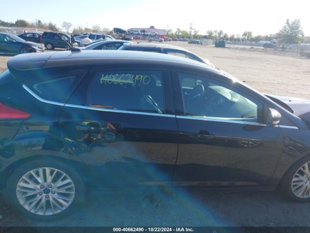 1FADP3N21GL317812 Ford Focus Titanium