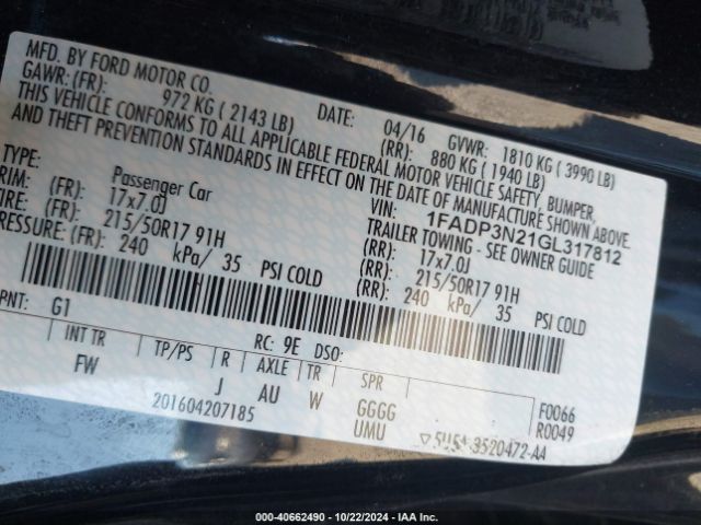 1FADP3N21GL317812 Ford Focus Titanium