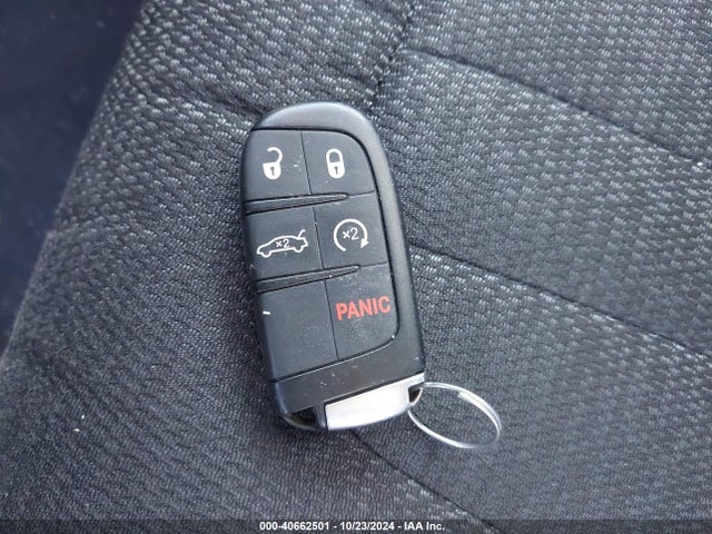 Chrysler 200 S 2015 1C3CCCDG5FN736445 Image 11