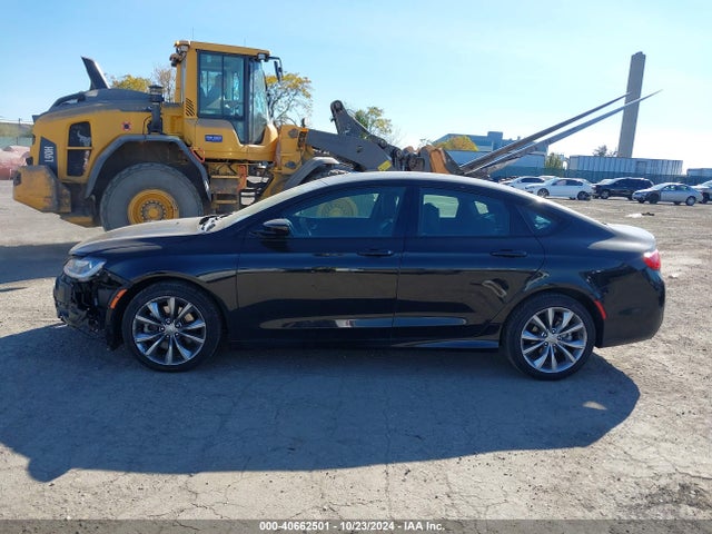 Chrysler 200 S 2015 1C3CCCDG5FN736445 Image 15