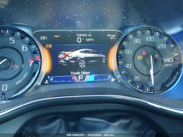 Chrysler 200 S 2015 1C3CCCDG5FN736445 Image 16