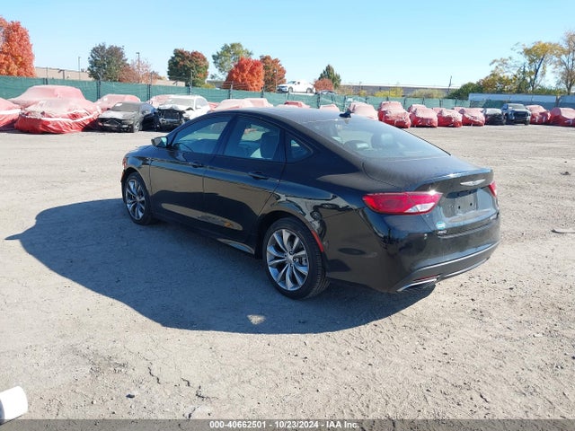 1C3CCCDG5FN736445 Chrysler 200 S