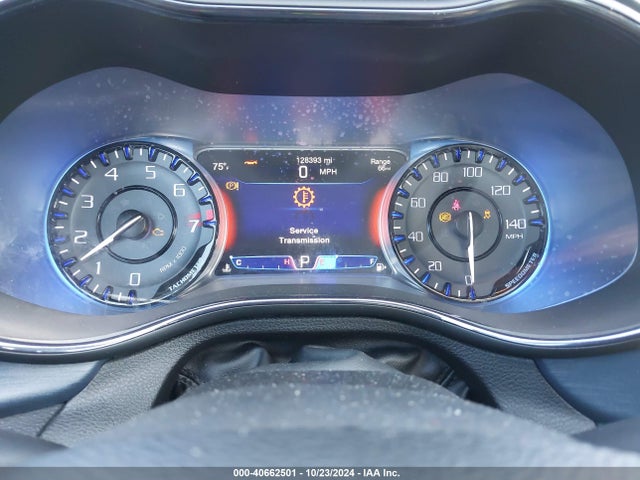 1C3CCCDG5FN736445 Chrysler 200 S