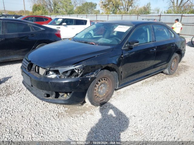 1VWAT7A35EC088981 Volkswagen Passat 1.8t S