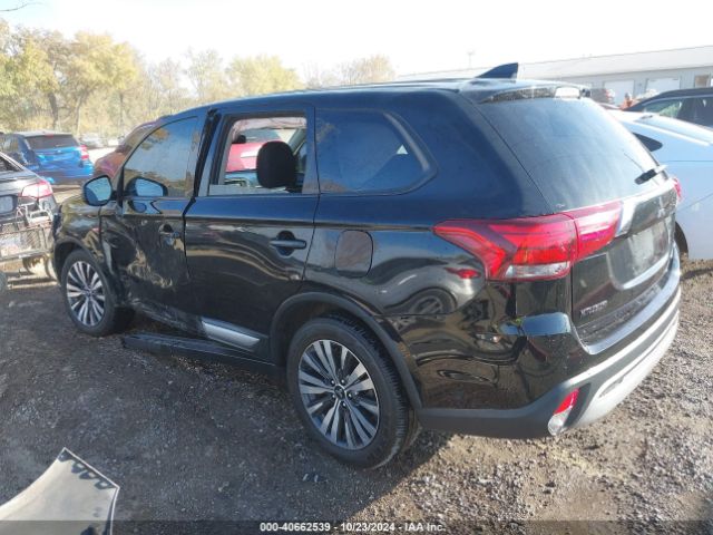 JA4AD2A38KZ003153 Mitsubishi Outlander Es