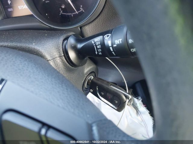 JTNKHMBX7K1034853 Toyota C-HR LE