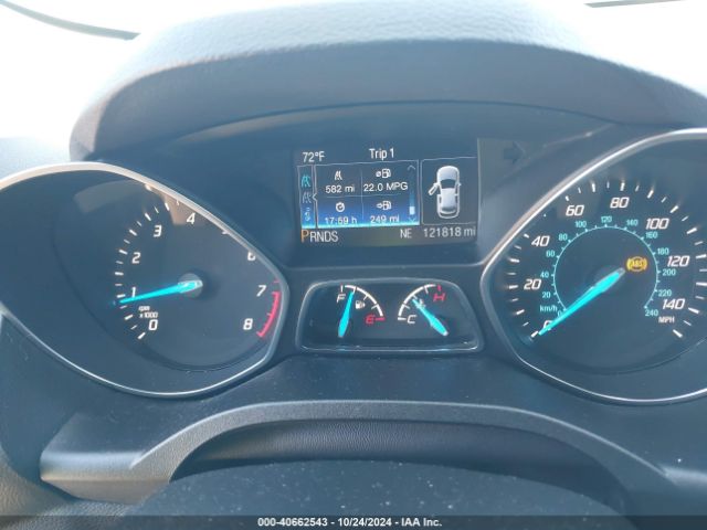 1FMCU0J97EUA81718 Ford Escape Titanium