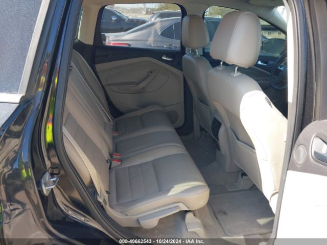 1FMCU0J97EUA81718 Ford Escape Titanium