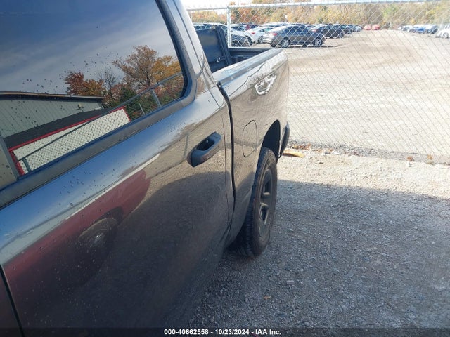 1C6SRFGT7KN640303 RAM 1500 Tradesman  4x4 5'7 Box