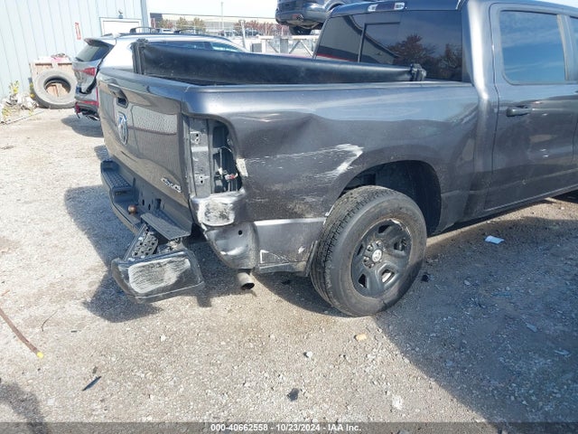1C6SRFGT7KN640303 RAM 1500 Tradesman  4x4 5'7 Box