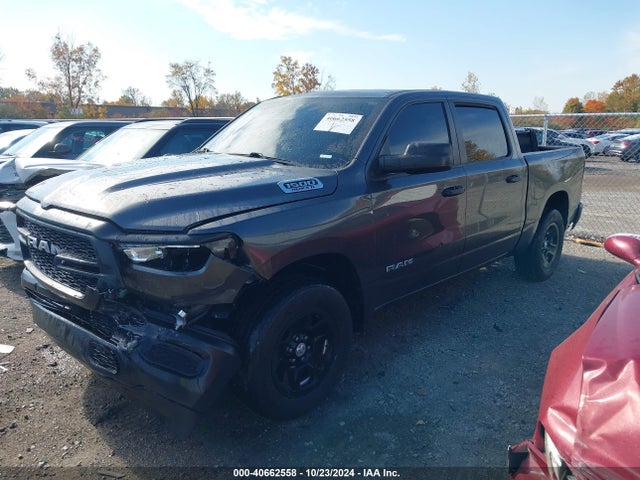 1C6SRFGT7KN640303 RAM 1500 Tradesman  4x4 5'7 Box
