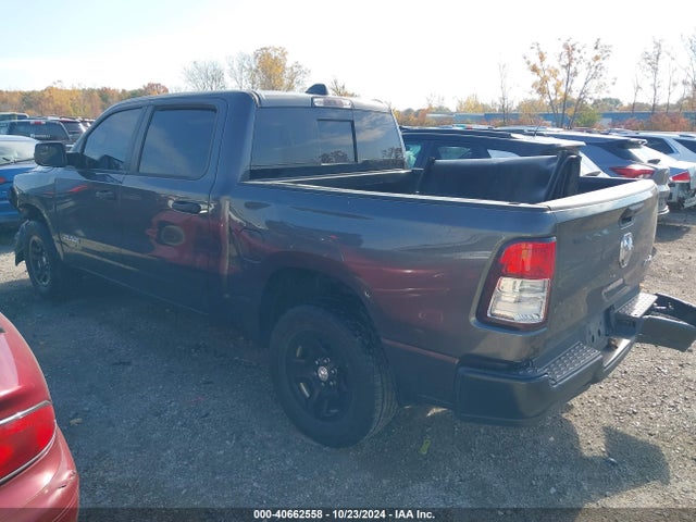 1C6SRFGT7KN640303 RAM 1500 Tradesman  4x4 5'7 Box