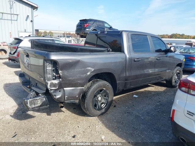 1C6SRFGT7KN640303 RAM 1500 Tradesman  4x4 5'7 Box