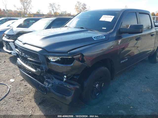 1C6SRFGT7KN640303 RAM 1500 Tradesman  4x4 5'7 Box