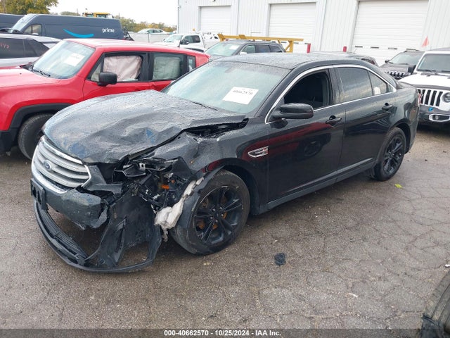 Ford TAURUS SEL 2016 1FAHP2E82GG140325 Image 2