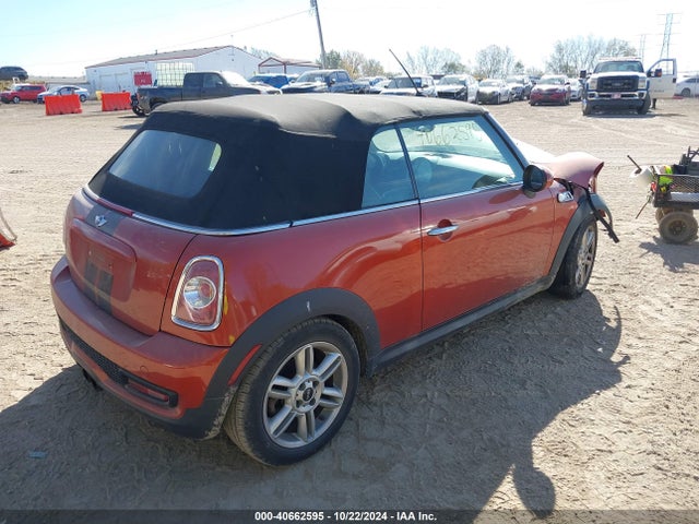 2013 MINI CONVERTIBLE WMWZP3C57DT297247 Photo 3
