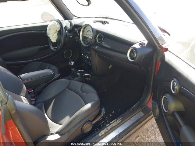 2013 MINI CONVERTIBLE WMWZP3C57DT297247 Photo 4