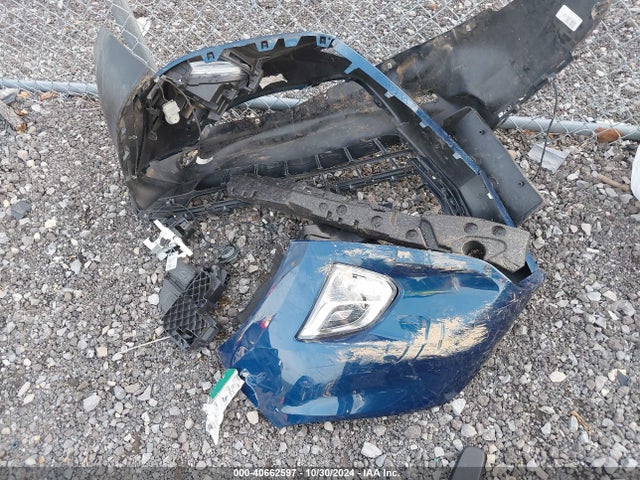2GNAXKEV9K6207780 Chevrolet EQUINOX LT