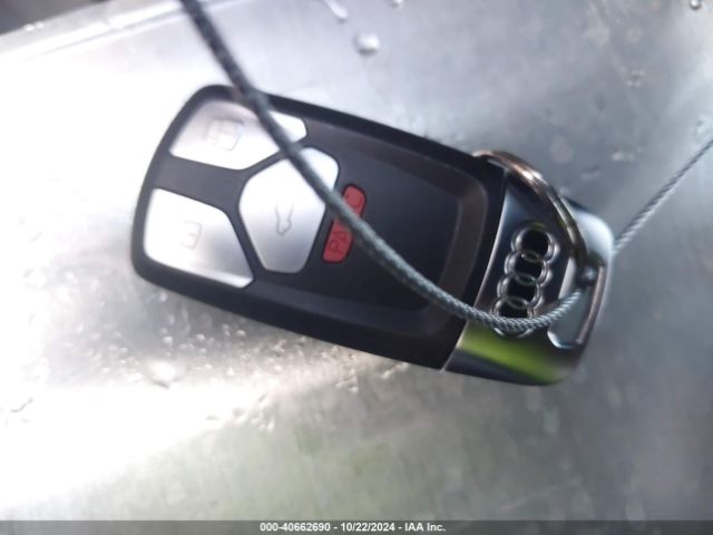 WAUANAF46HN011831 Audi A4 2.0t Premium