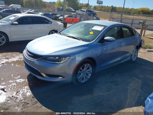 Chrysler 200 Limited 2015 1C3CCCAB5FN631560 Image 2