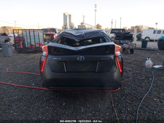 JTDKARFU7H3539178 Toyota Prius Three