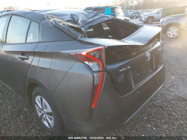 JTDKARFU7H3539178 Toyota Prius Three