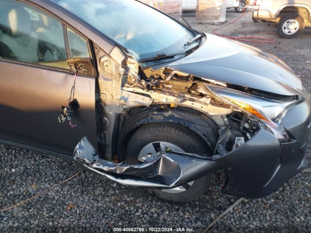 JTDKARFU7H3539178 Toyota Prius Three