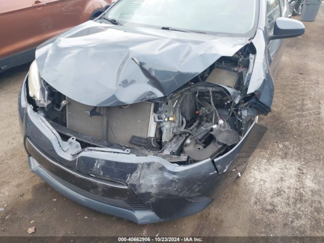 2T1BURHE8GC519010 Toyota COROLLA LE