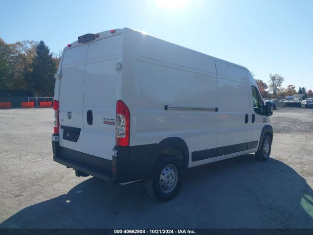 3C6TRVDG0JE101952 RAM Promaster 2500 High Roof 159 Wb