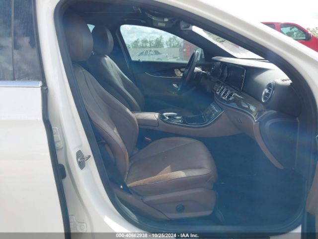 WDDZF4JB2HA056711 Mercedes-Benz E 300