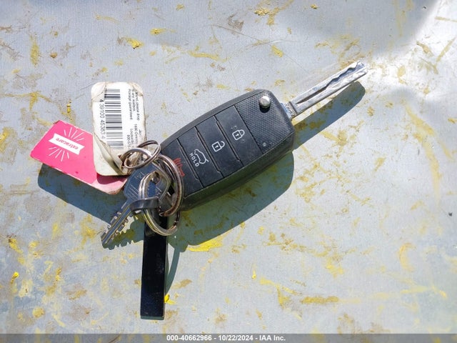 KIA SOUL + 2015 KNDJP3A54F7785702 Image 11