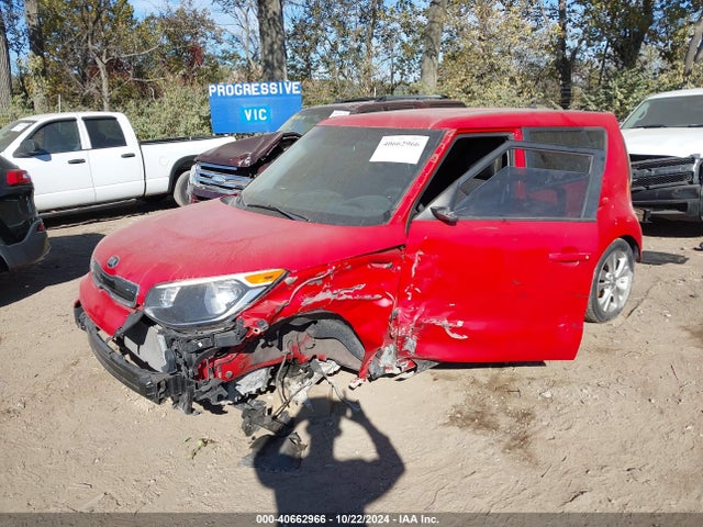 KIA SOUL + 2015 KNDJP3A54F7785702 Image 2