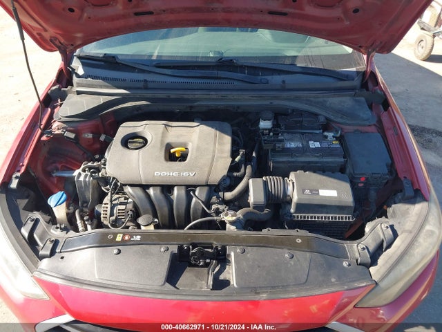 Hyundai ELANTRA SE 2017 5NPD74LF5HH147370 Image 10