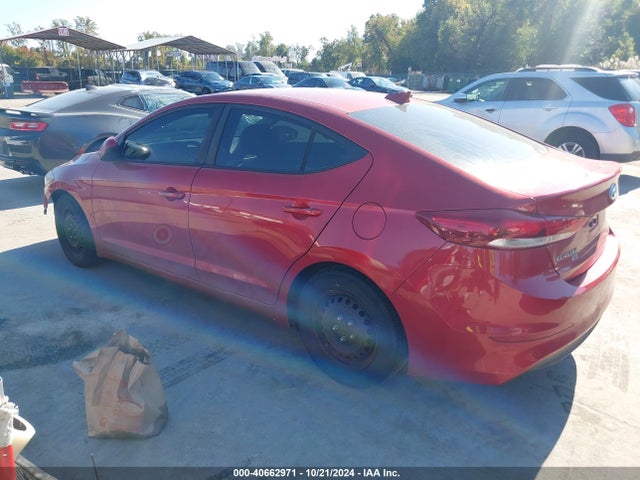 Hyundai ELANTRA SE 2017 5NPD74LF5HH147370 Image 3