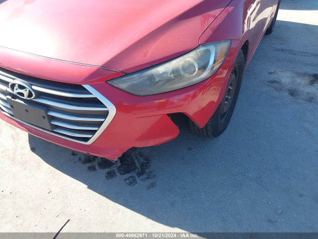 Hyundai ELANTRA SE 2017 5NPD74LF5HH147370 Image 6