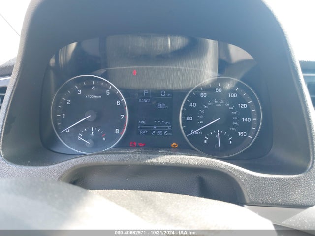 Hyundai ELANTRA SE 2017 5NPD74LF5HH147370 Image 7