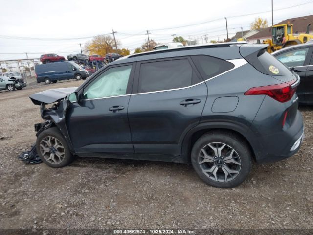 KNDERCAA1N7306580 KIA SELTOS EX