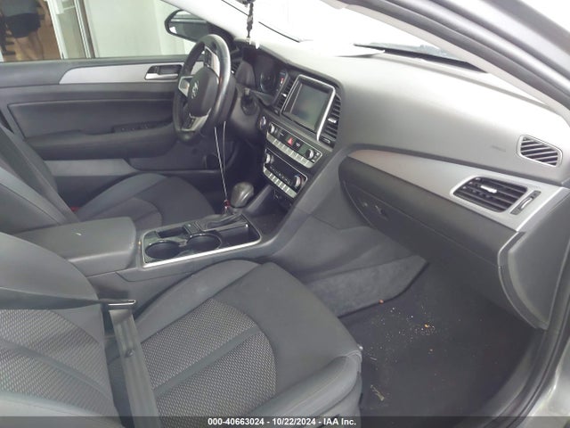 Hyundai SONATA SEL 2019 5NPE34AF6KH752086 Image 5