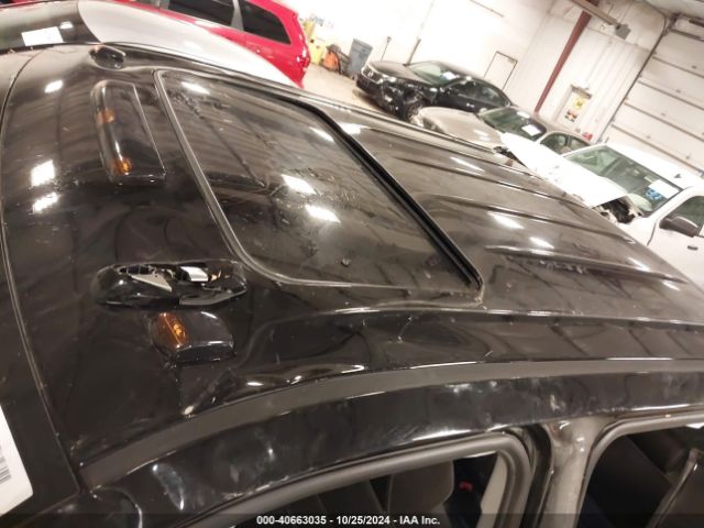 1GT12SEY2KF174595 GMC Sierra 2500hd Denali