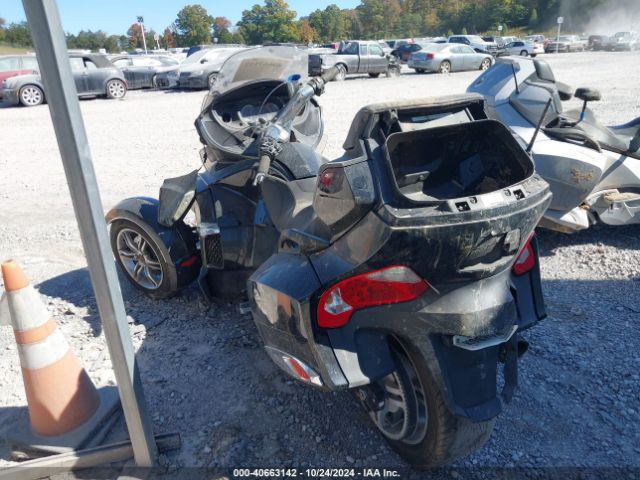 2010 CAN-AM SPYDER ROADSTER 2BXJBWC10AV000780 Photo 2
