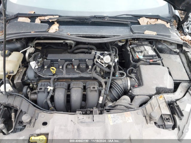 Ford FOCUS SE 2016 1FADP3K27GL364069 Image 10