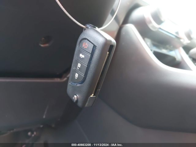 2T3H1RFV9LW071558 Toyota RAV4 LE