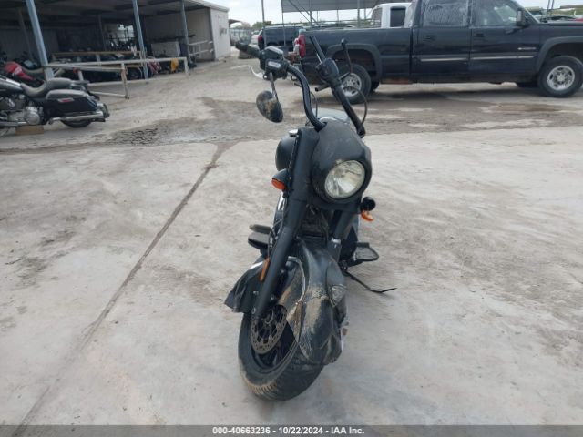 2017 INDIAN MOTORCYCLE CO. CHIEF 56KCCDAA3H3355302 Photo 4