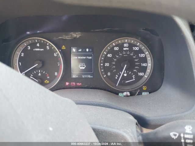 KM8J33A26HU303393 Hyundai Tucson Eco
