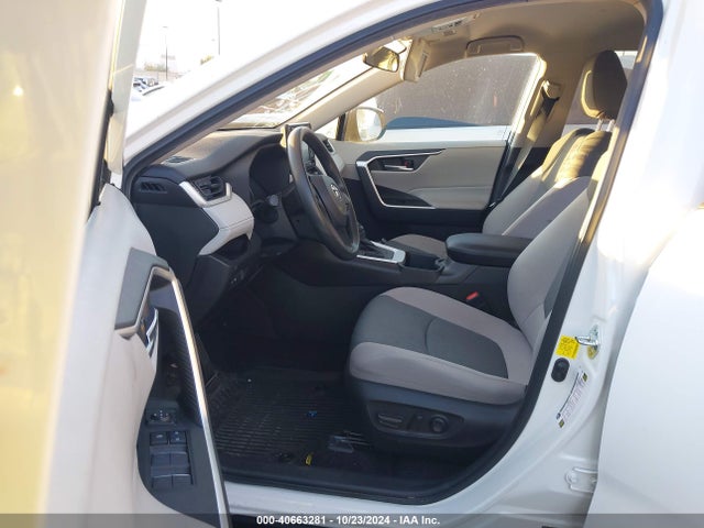 2T3W1RFV3NC176348 Toyota Rav4 Xle
