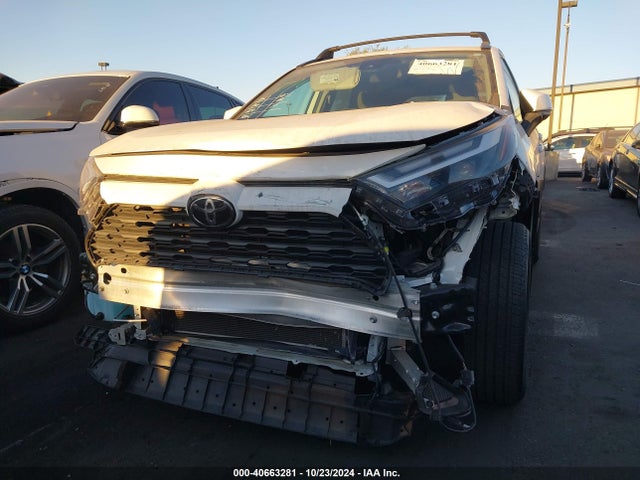 2T3W1RFV3NC176348 Toyota Rav4 Xle