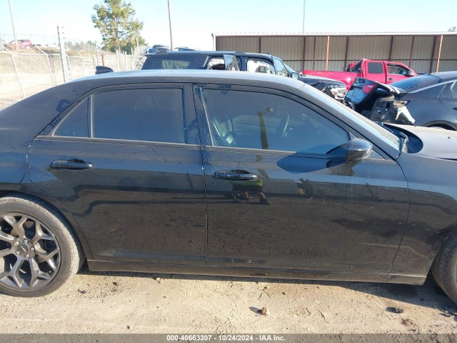 2C3CCABG6GH310961 Chrysler 300 300s